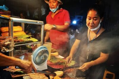 Authentic Walking Food Tour with Local Guide - Starting at the National Museum: a smart warm-up before you eat