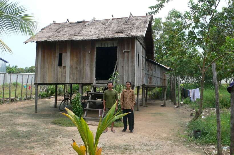 Back to Basics: Village Life Tour from Siem Reap - Daily Essentials You’ll See: Water, Firewood, and Food
