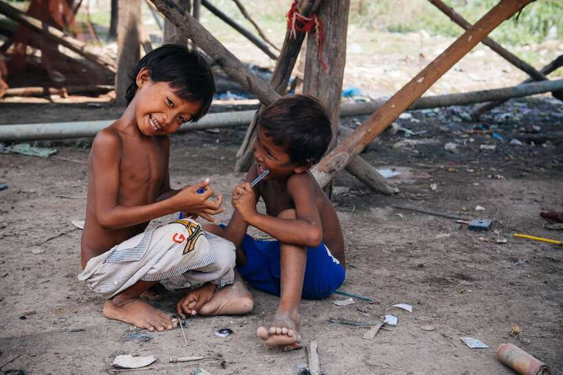 Back to Basics: Village Life Tour from Siem Reap - Lunch by the Water: Simple, Comfortable, and Surprisingly Memorable