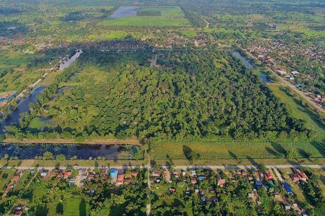Banteay Chhmar Temple & Silk Farm Private Day Trip from Siem Reap - Who this trip is perfect for (and who should skip it)