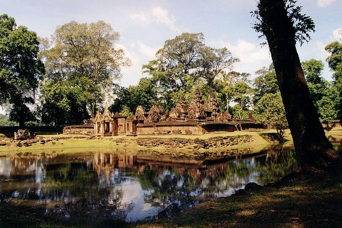 Banteay Srei and Big Tour from Siem Reap Small-Group - Stop 1: Siem Reap start point and what to expect before temples