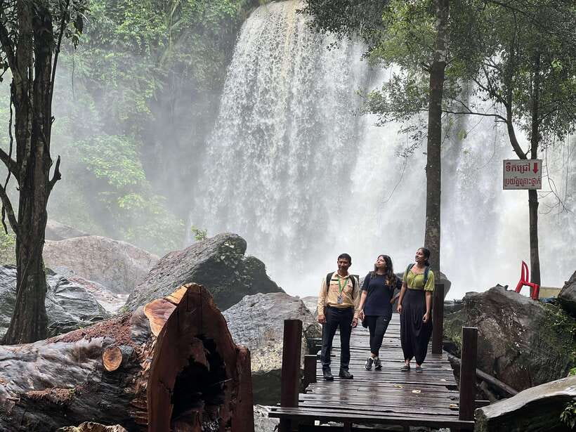 Banteay Srei, Beng Mealea and Kulen Mountain with Picnic - Phnom Kulen’s cliff view and the 1000-linga pilgrimage sites