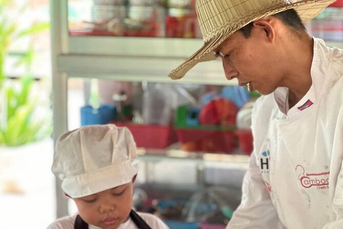 Battambang: Cooking Class and Market Touring - Tuk-Tuk Pickup to the Market: Start With Your Ingredients