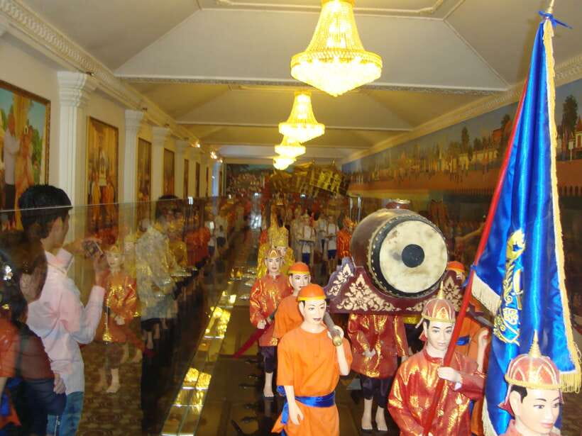 Best of Phnom Penh: Half-Day Private City Tour - Price and value: what $107 covers and what costs extra