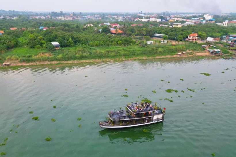 Boat trip to silk island with English speaking guide - What to Bring and What to Confirm