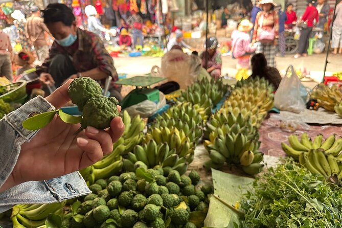 Cambodia Food Tour - Stop 4: Phsar Chas Old Market Walk for Real Phnom Penh Life