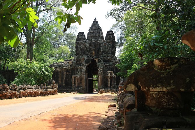 Classic Angkor Wat Sunrise or Sunset Private and Small GroupTour - Dress Code, Shoes, and the Little Rules That Save Your Day