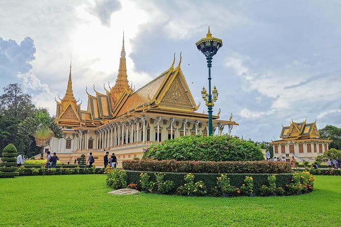 Classic Phnom Penh City Full Day Tour - Key highlights worth planning around
