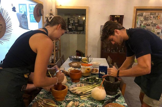 Cooking Class in Phnom Penh - Price and Group Size: 31 USD for a Real Cooking Evening