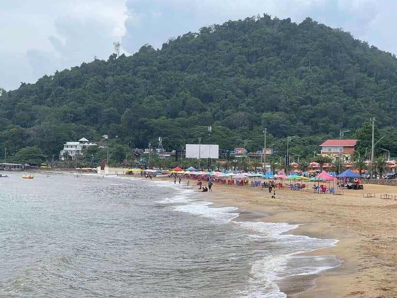 Discover kampot country side full day tour; kep crab market - Cave Temple With a 5th-Century Touch: Why It’s More Than a Photo