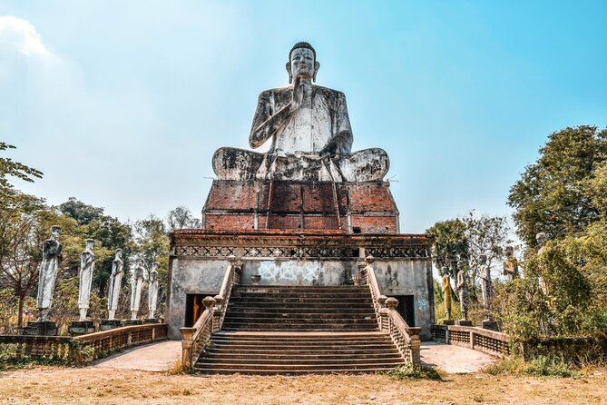 Explore Battambang full day tour by Tuk Tuk (start from 9am-6:30pm) - 9:00 AM start: colonial buildings and a real local market stop