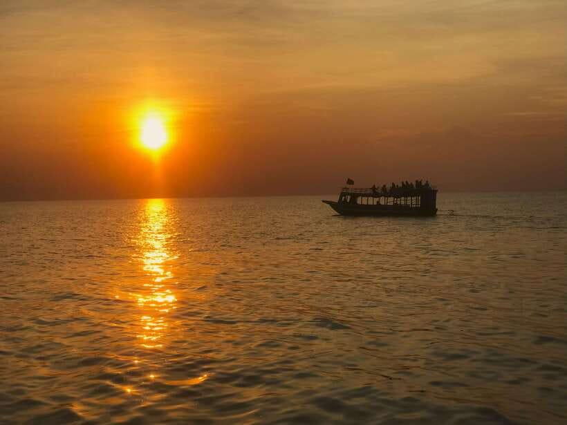 Exploring the Enchanting Kampong Phluk Floating Village - Photos and Small Practical Tips That Help