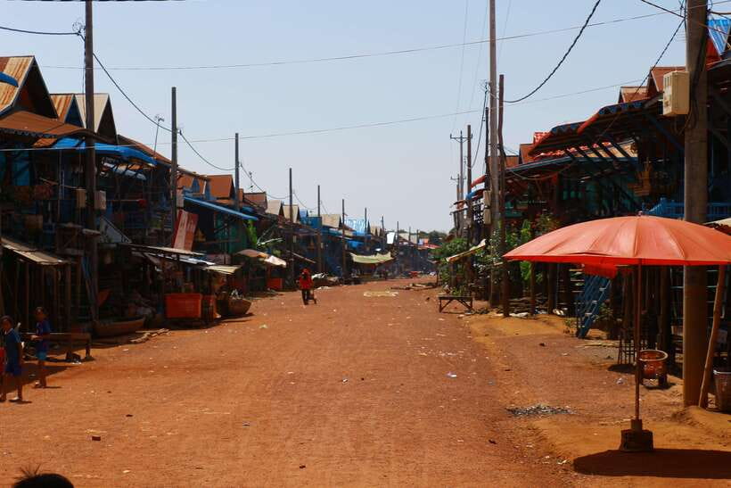 Exploring the Enchanting Kampong Phluk Floating Village - Small-Group Comfort: Why a Limit of 10 Matters