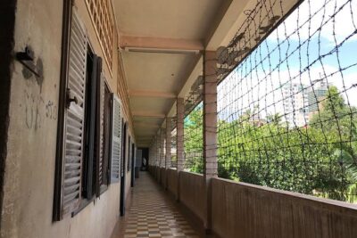 ( Free eSim) Phnom Penh Historical Full Day Tour - Tuol Sleng Genocide Museum: when a school became a prison