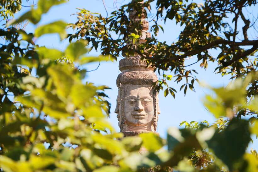 From Phnom Penh: Oudongk Mountain and Koh Chen Island Tour - FAQ