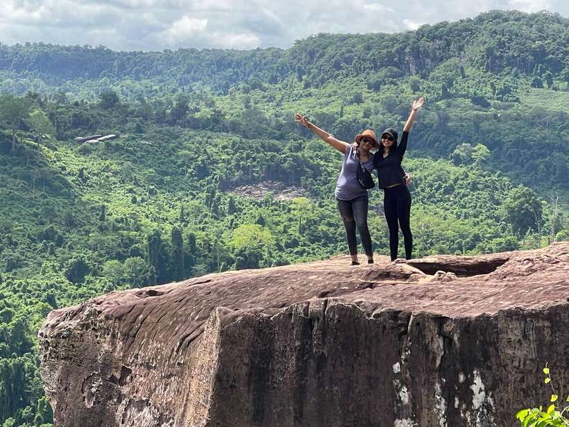 From Siem Reap: Banteay Srei and Kulen Waterfall Guided Tour - Pickup and Timing: The 8 Hours Feel Longer in the Heat