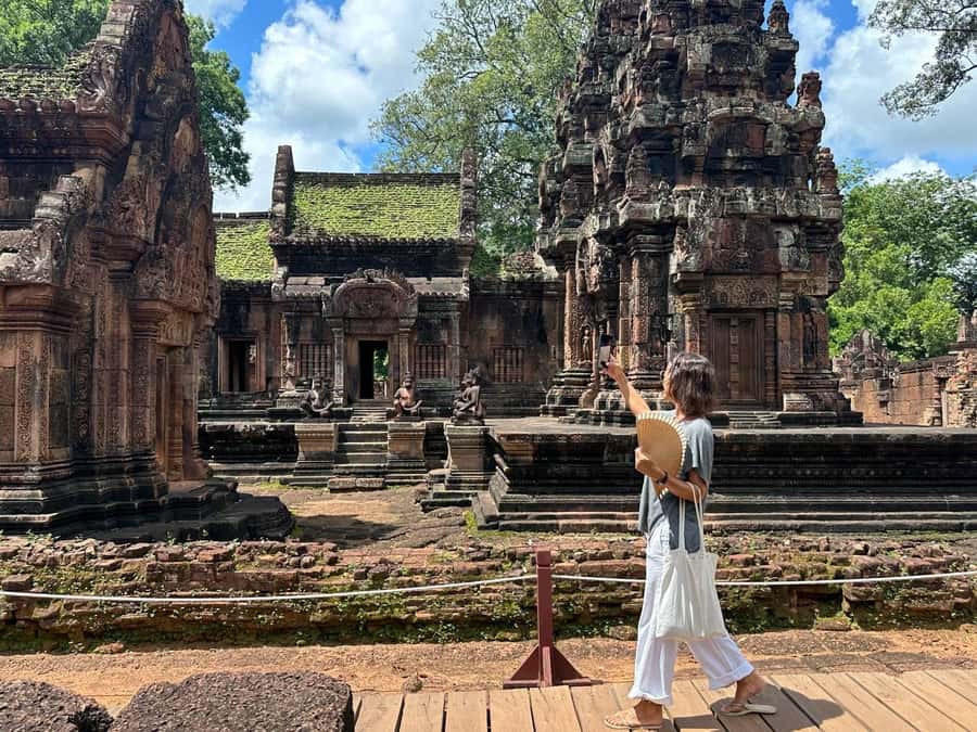 From Siem Reap: Banteay Srei Temple & Grand 5 Temple Tour - Beyond the Temples: Preah Dak Village for Real-Day Life
