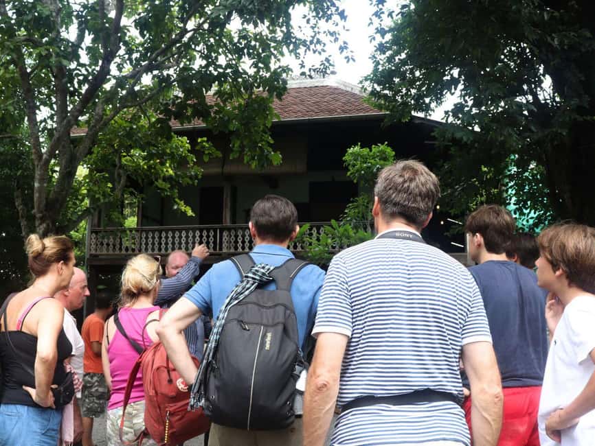 From Siem Reap: Battambang Day Trip Bamboo Train & Bat Cave - Governor’s Residence and Central Market: A Calm Start in Battambang
