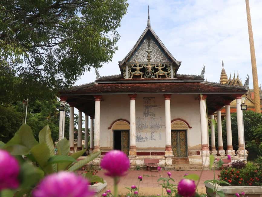 From Siem Reap: Battambang Day Trip Bamboo Train & Bat Cave - Homestay Lunch: Khmer Food With a Vegetarian Option