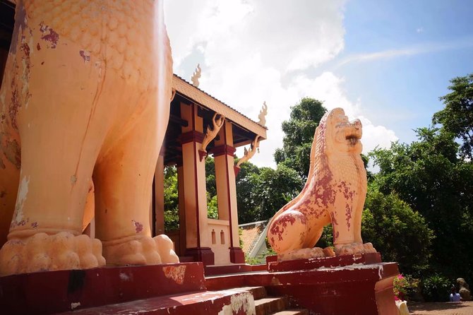 Full-Day Discover Oudong Mountain-Former Capital City & Phnom Penh City Tours - Phnom Udong climb and viewpoint: the part you’ll remember
