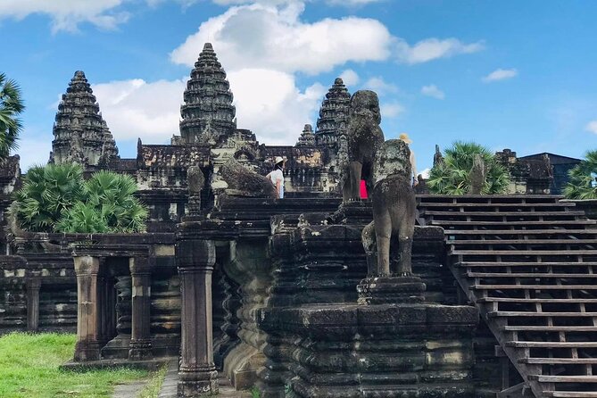 Full Day Tour Phnom Penh to Siem Reap Taxi, Angkor Visit & Return - Price and Value: What You Pay for, and What You Should Budget Too