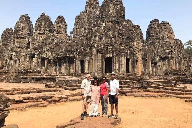 Half Day Angkor Wat Tour - Morning or Afternoon from Siem Reap - Getting photos and context: the guide makes a difference