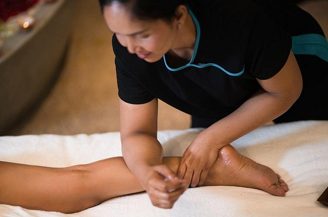 Jet Leg Release Massage - The two-part treatment: salt scrub, reflexology, then leg relief