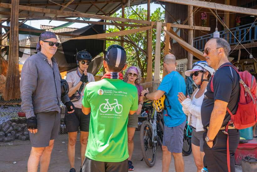 Kampong Phluk: Floating Village Sunset Bike Tour or E-Bike - Kampong Phluk’s Stilts: Walking the Floating Village Without the Rush