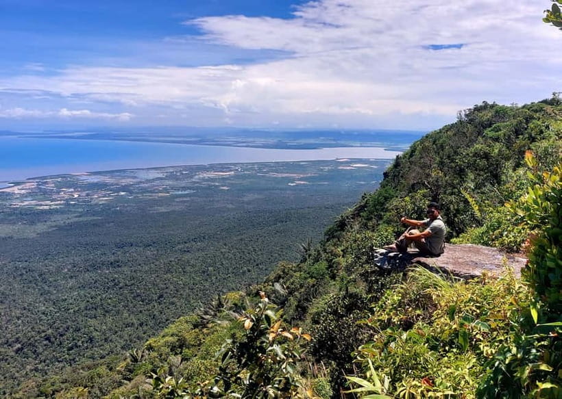 Kampot: Bokor Mountain Classic or Sunset Tour - The Black Palace and Bokor’s “abandoned king” vibe: ruins with meaning