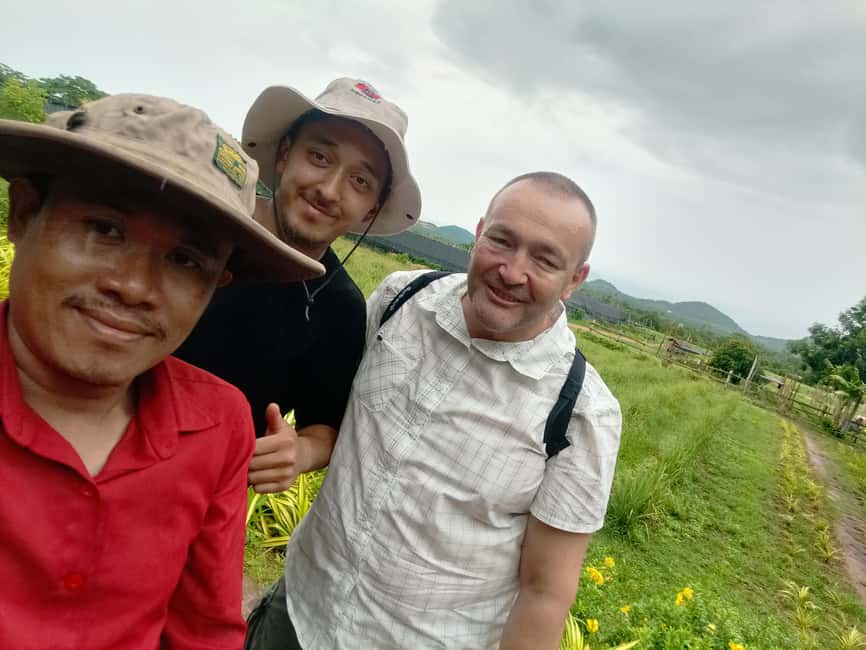 Kampot-Phnom Penh include Pepper farm Tour, Salt field, Lake - Small group dynamics and your guide: making the information stick