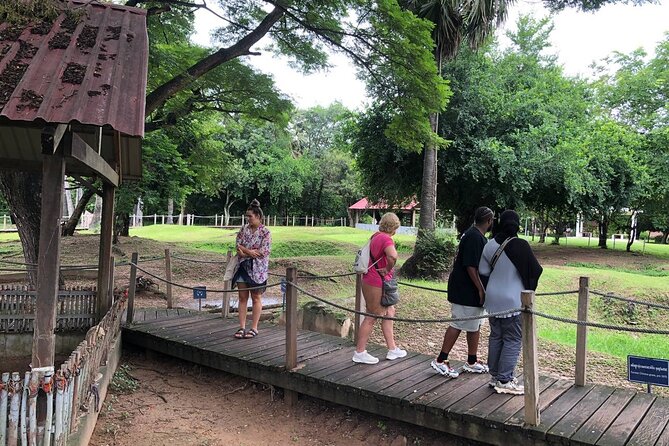 Killing field and Toul Sleng genocide museum Tour - Emotional pacing: what you can expect at each site