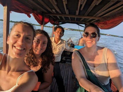 Kompong Kleang Floating Village Guide Tour from Siem Reap - Price and logistics: how the $49 tour fee fits with the $18 admission