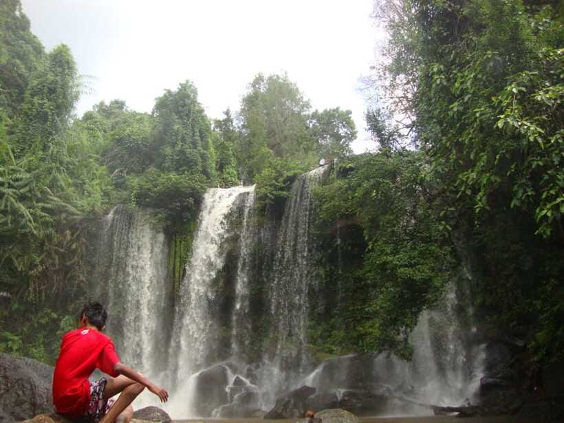 Kulen Mountain: Full-Day Private Waterfall Tour - Hilltop Buddhist Pagoda and the Reclining Buddha