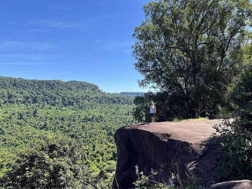 Kulen Mountain Waterfall Tour - Phnom Kulen Waterfall: Where the Day Opens Up