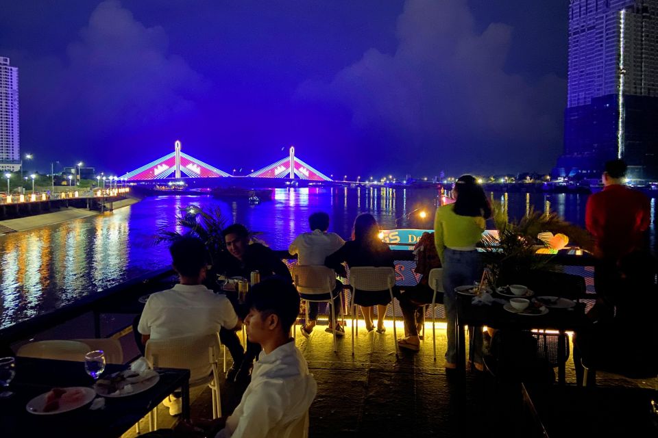 Nightlife three hours food tours - The 90-minute boat ride and fireworks views