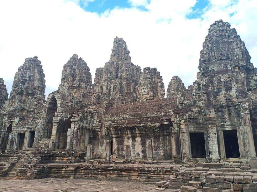 One Day Angkor Wat Trip with Sunrise - Afternoon temples: Srah Srang, Banteay Kdei, and Ta Prohm’s roots