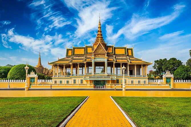One Day Private Guide Tours History in Phnom Penh Incl. admission - Getting Oriented in Phnom Penh (Before You Hit the Big Sights)
