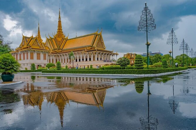 Oudong Mountain and Phnom Penh Full Day Private Tour - Mekong Island Break: Koh Chen’s Bronze Souvenirs and Noise You Can Hear