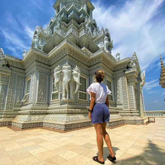 Oudong Mountain & Phnom Baset Private Tours from Phnom Penh - Tonle Sap river-area stops: photos, plus Koh Chen-style craft you can see in motion