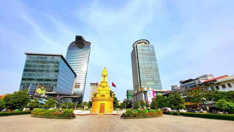 Phnom Penh: Authentic Walking Food Tour with Local Guide - The guide factor: what Lina’s doing right