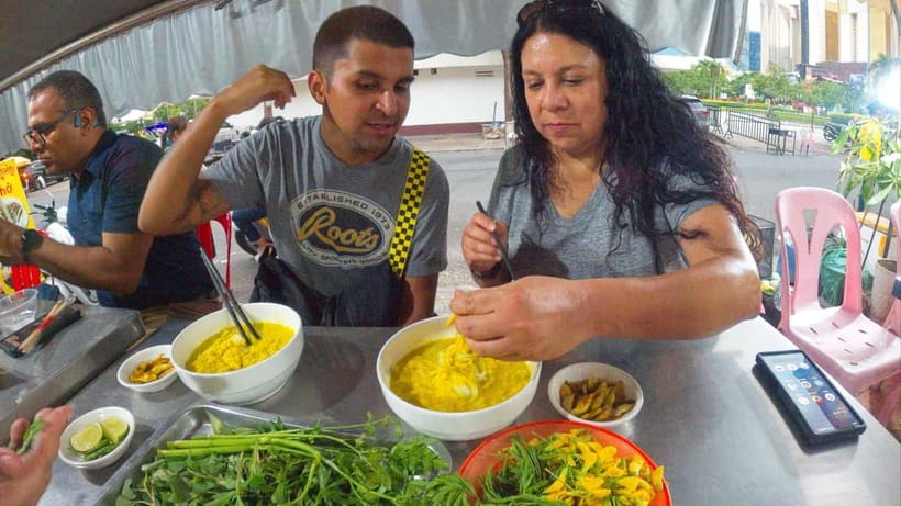 Phnom Penh: Authentic Walking Food Tour with Local Guide - What the $39 price buys: dinner-level tastings with a local story