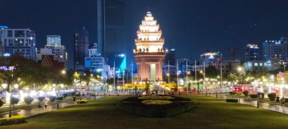 Phnom Penh: City Sights Evening or Half day Tour by Tuk Tuk - How the Guide and Tuk-Tuk Make This Feel Easy in Real Phnom Penh