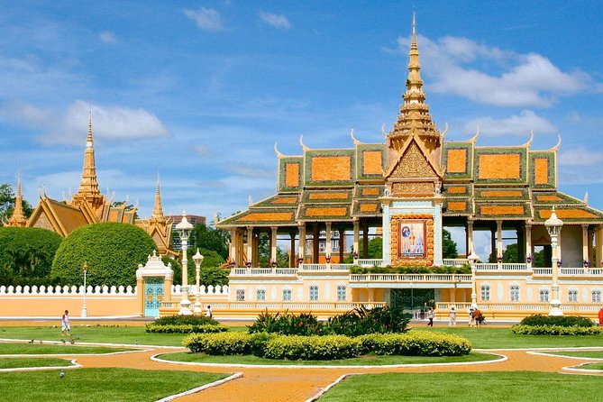 Phnom Penh City Tour, Silver Pagoda, Genocide Museum, Killing Fields - How the day stays on track: pickup, timing, and pacing