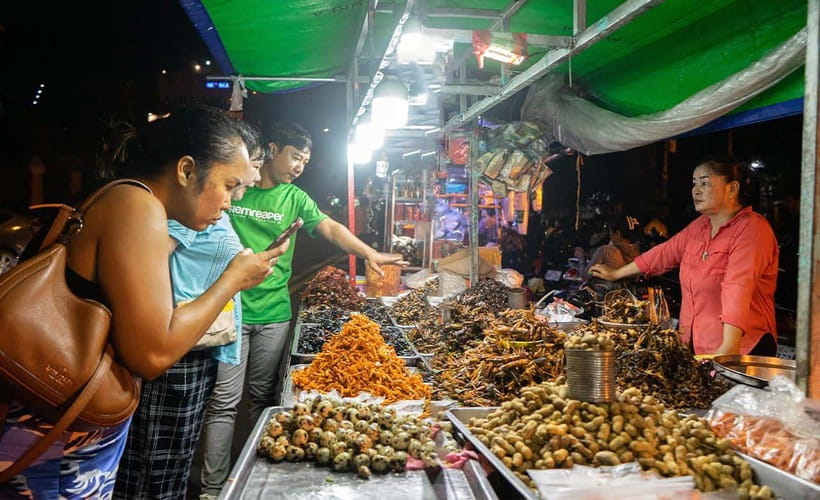 Phnom Penh: Evening Food Tour with Drinks & Tuk Tuk Included - Price and value: why $39 feels fair for a 4-hour night