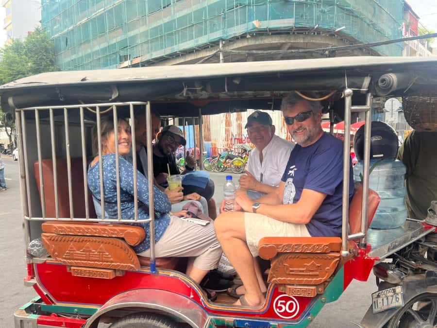 Phnom Penh: Hidden Gems Walking Tour with Local Guide - Practical tips so you can enjoy every stop