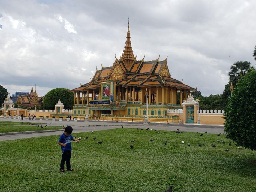Phnom Penh Highlights Tour with Killing Fields & S-21 Prison - S-21 Prison Museum: why the explanation matters