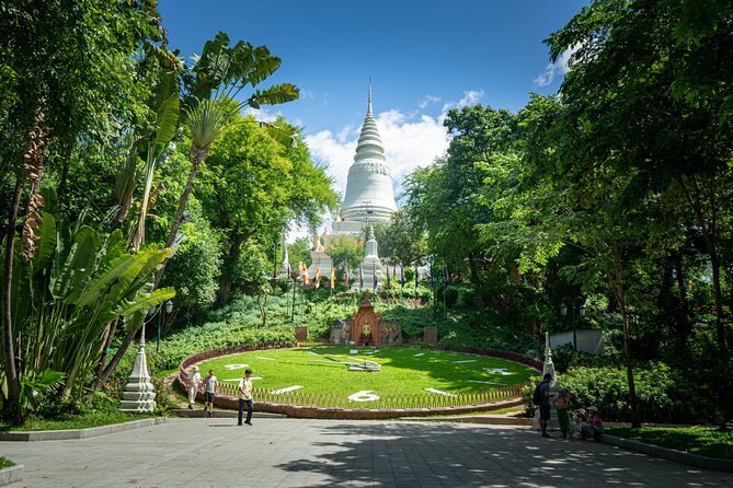 Phnom Penh Historical Tour - Food, Water, and a Break That Keeps You Human