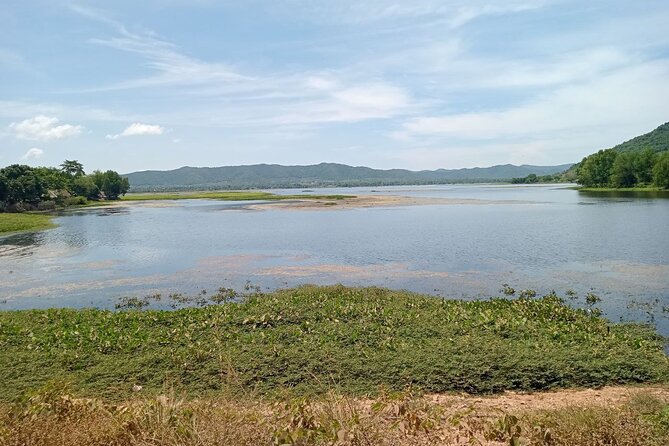 Phnom Penh Kampot Kep Tour "Pepper Farm, Salt Field, Crab Market" - Brateak Krola Secret Lake: it’s a dam, with real history
