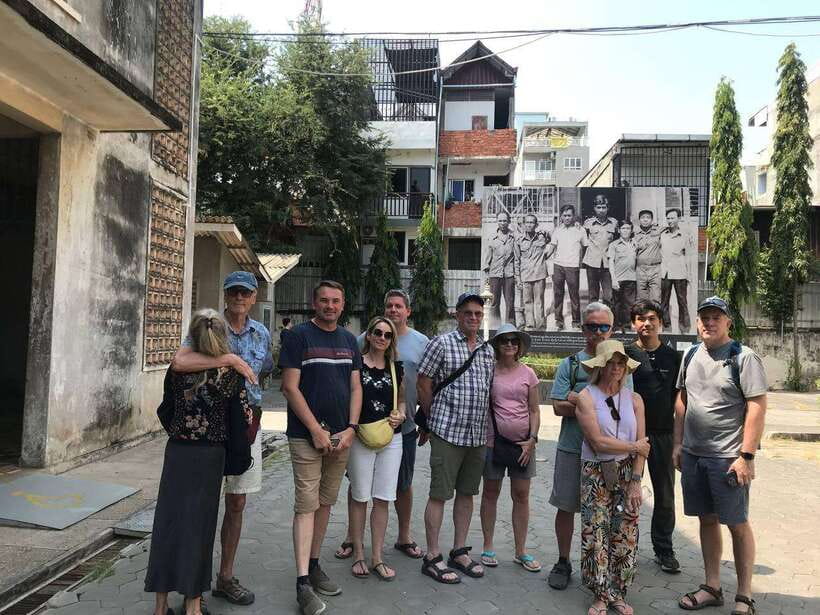 Phnom Penh: killing field & Toul Sleng genocide museum Tour - FAQ