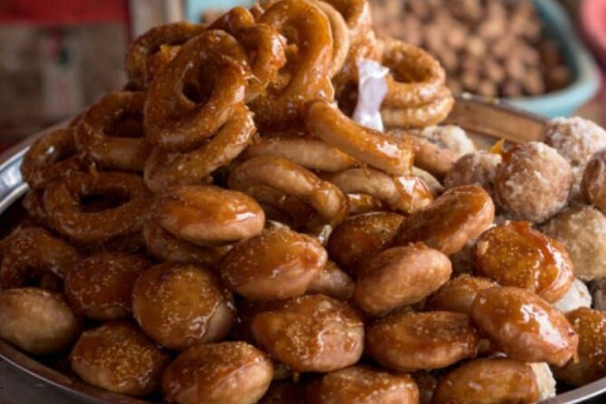 Phnom Penh Local Market & Morning Food Tour Include Drinks - The Market Walk, Sweets, and Photo Time